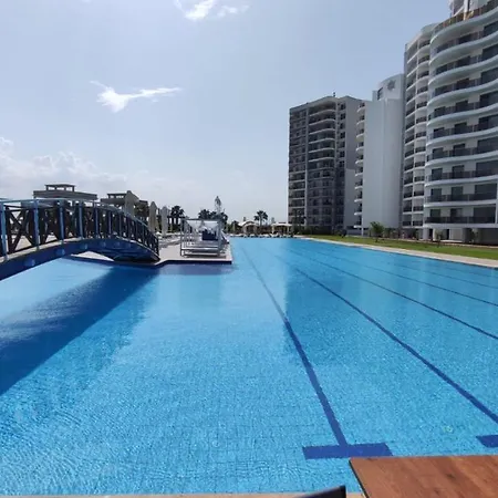 Apartment Edelweiss Luxury 2 Bedroom + 2 Bathrooms + Large Living And A Balcony *